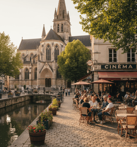 explorez montceau-les-mines, le joyau cinématographique de france, et préparez-vous à la grande ouverture prochaine au creusot pour une expérience culturelle unique.